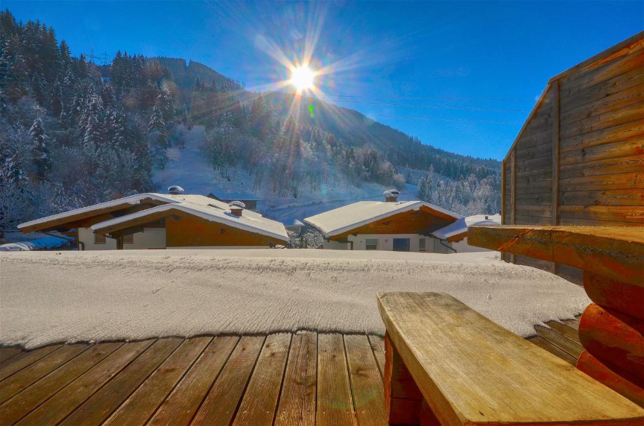 Chalet Stabler - By Alpen Apartments Zell am See Exteriör bild